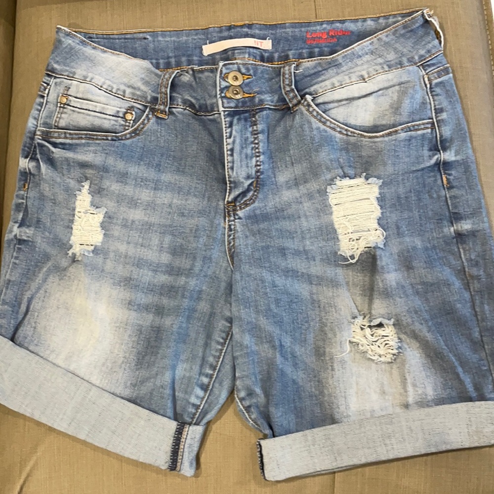 !it Long Rider Bermuda Women’s 12 Jean Shorts